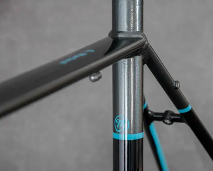 Giant 8